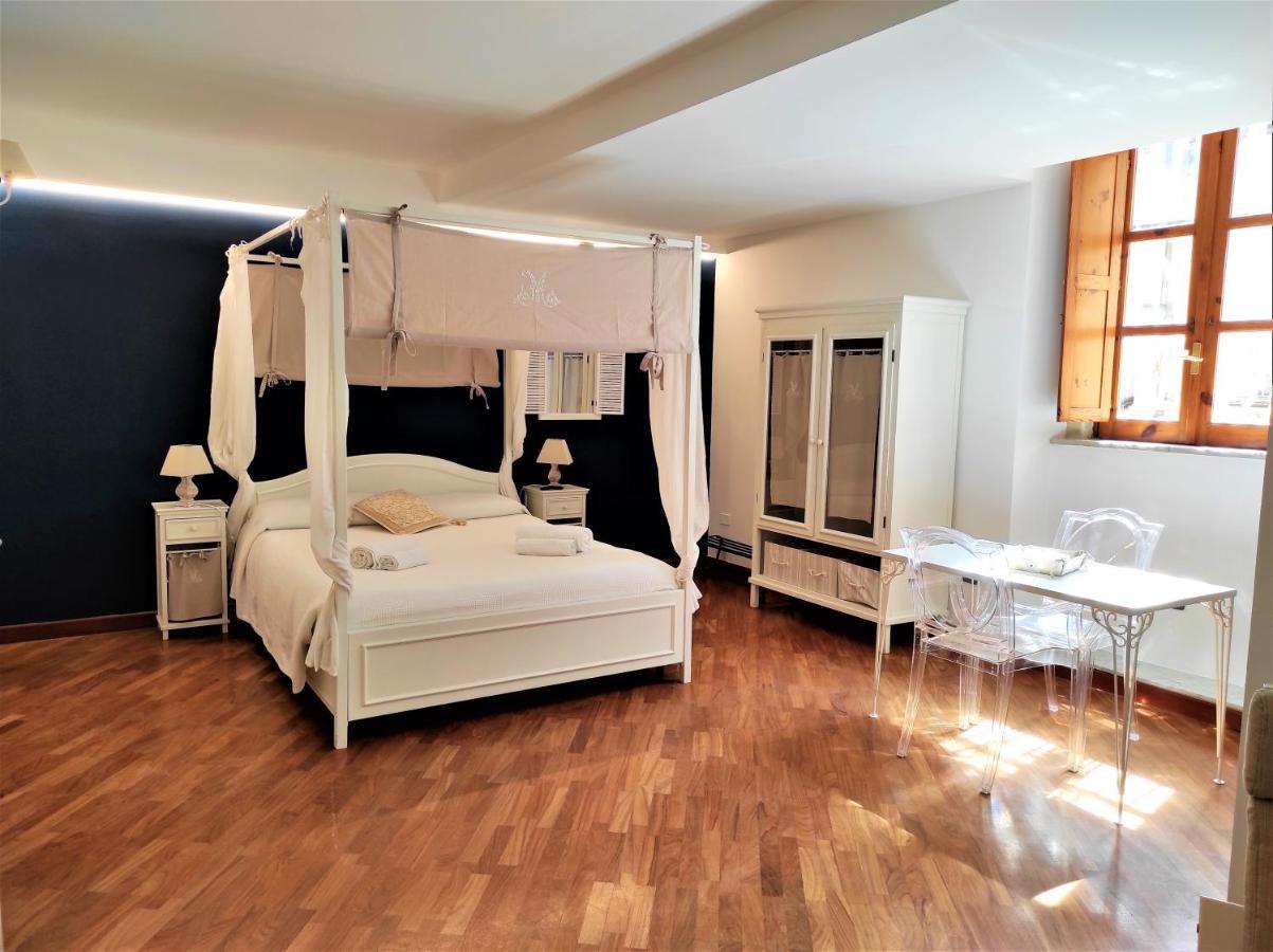 La Casa Di Ilde Al Duomo - Ortigia Holidays Syracuse Extérieur photo