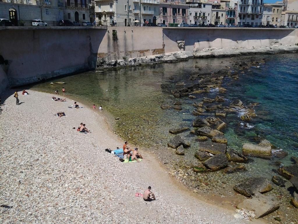 La Casa Di Ilde Al Duomo - Ortigia Holidays Syracuse Extérieur photo
